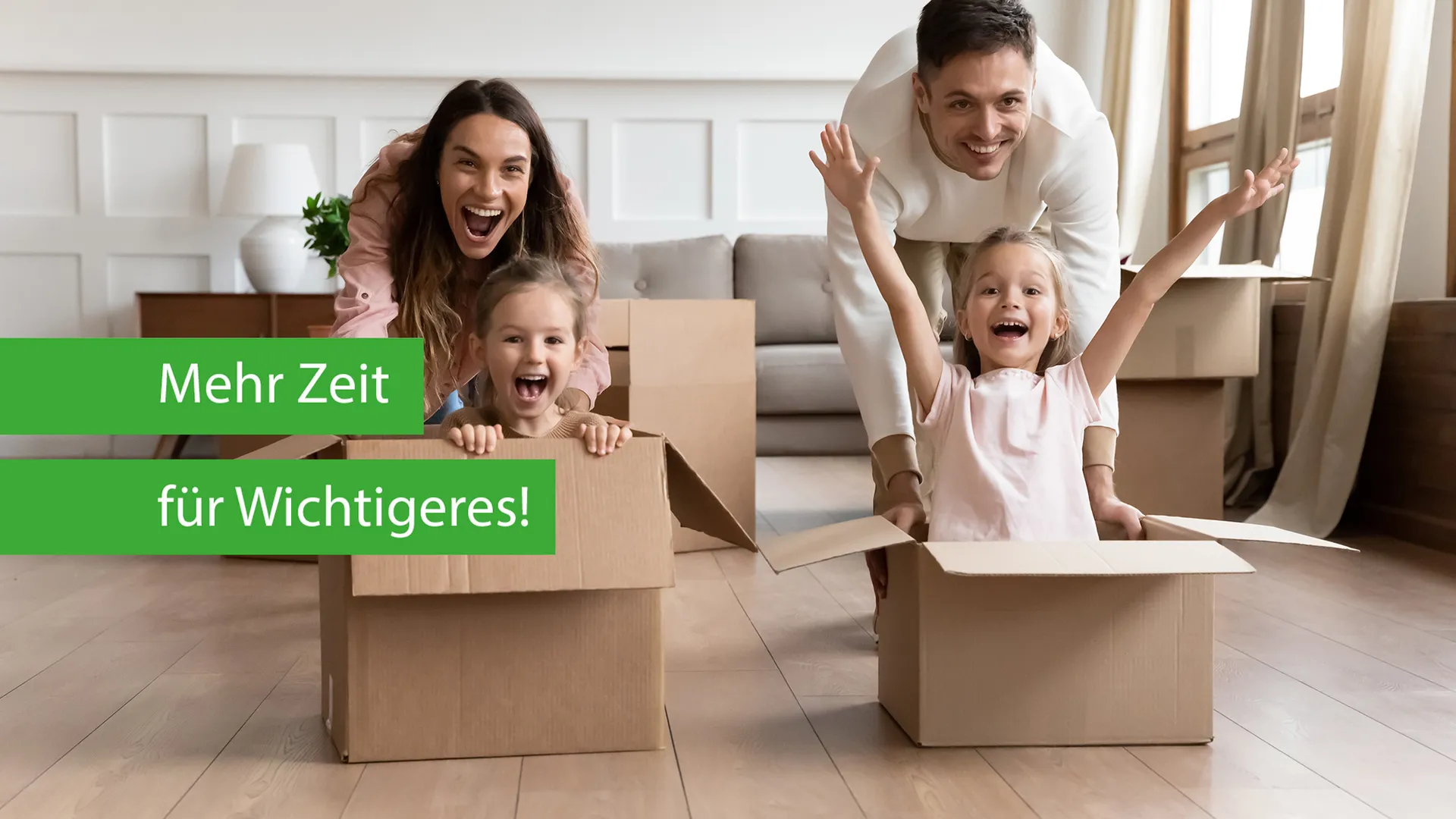 Umzugshelfer tragen Kartons